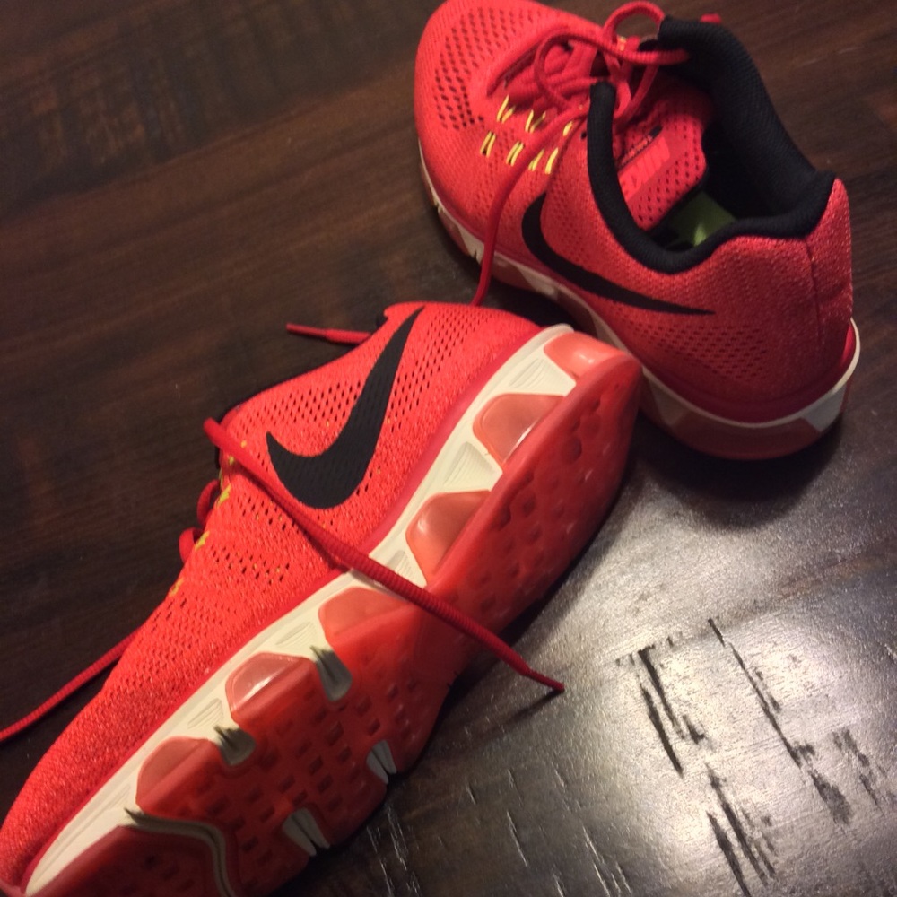 Nike Women’s size 9